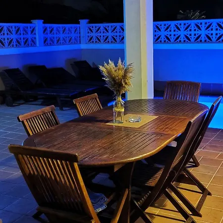 Preciosa Con Piscina Privada - Mapo * Corralejo