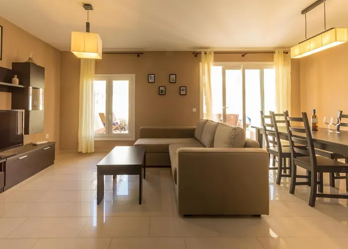 Villa Preciosa Con Piscina Privada - Mapo *