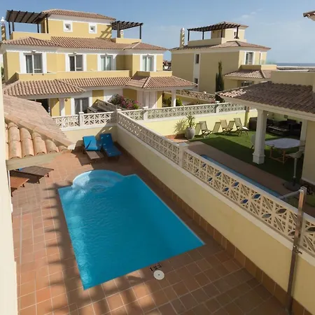 Villa Preciosa Con Piscina Privada - Mapo *