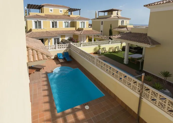 فيلة Preciosa Con Piscina Privada - Mapo *